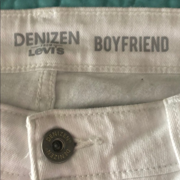 DENIZEN - NWT -white distressed -Sz 15 juniors - Picture 4 of 10